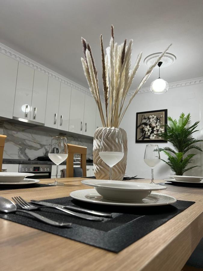 Daily Rent Apartment City Center Elbasan 6 Extérieur photo